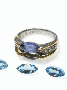 石の取り付け 加工前