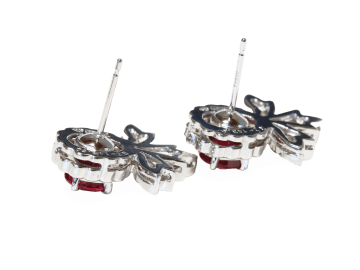 イヤリングからピアスに変更